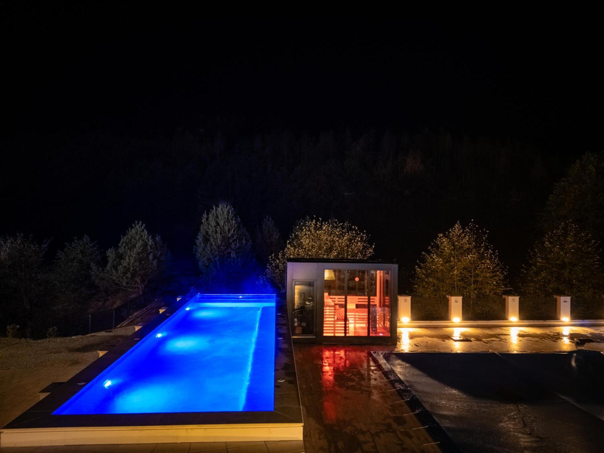 Carpentiere Arena Hotel Rasinari Bagian luar foto